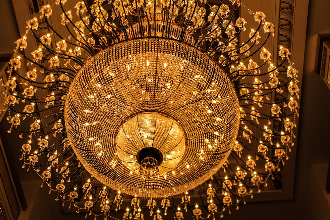 How to Choose Ceiling Chandelier Lights to Elevate Your Living Room Design