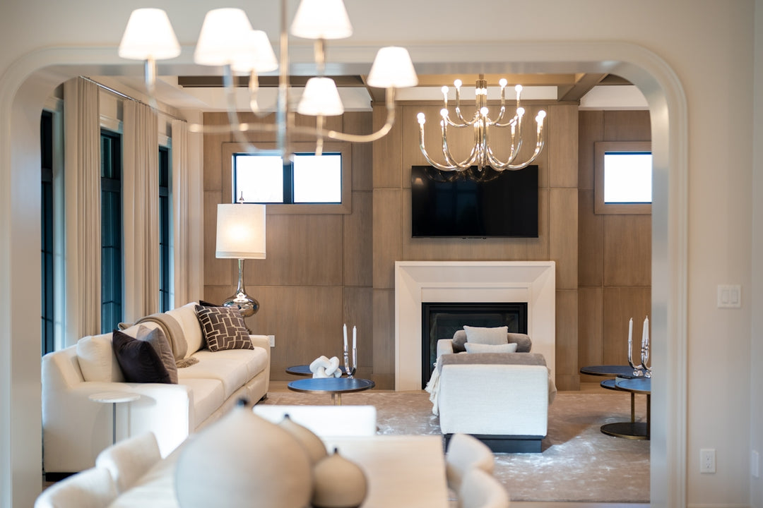 Top Tips on Selecting the Ideal Ceiling Chandelier for Your Living Room